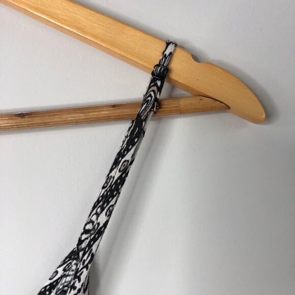 American Eagle Pattern Open Back Romper - Picture 6 of 9